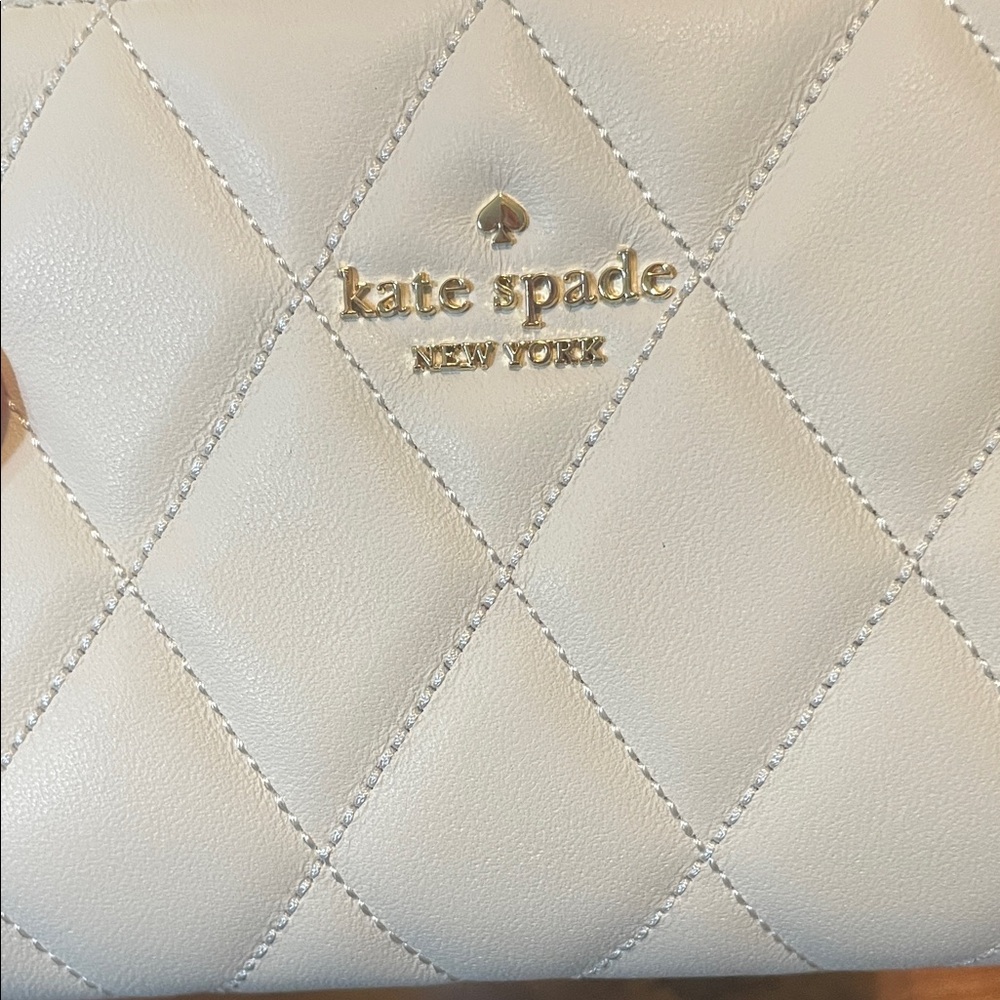 NWT Kate Spade Cream Quilted Compact Bifold Wallet - Picture 6 of 8